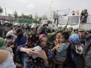 Deploran abuso contra musulmanes uigures en China