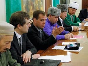 El Consejo de Muftíes de Rusia acusa a los medios rusos de intensificar la islamofobia